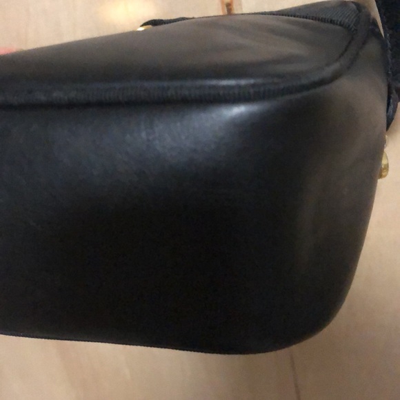 Vintage Salvatore Ferragamo black shoulder bag small - Picture 4 of 11